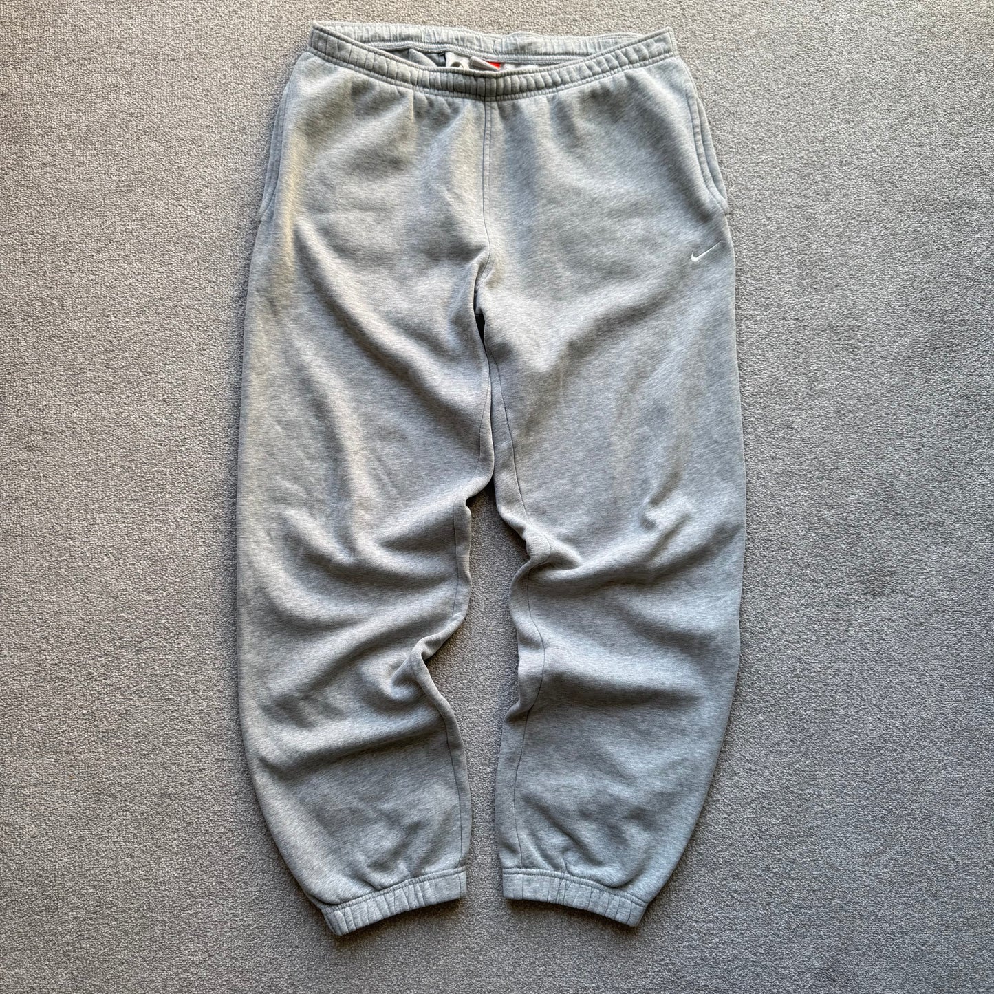 RARE 2000s Nike Joggers Grey - (M)