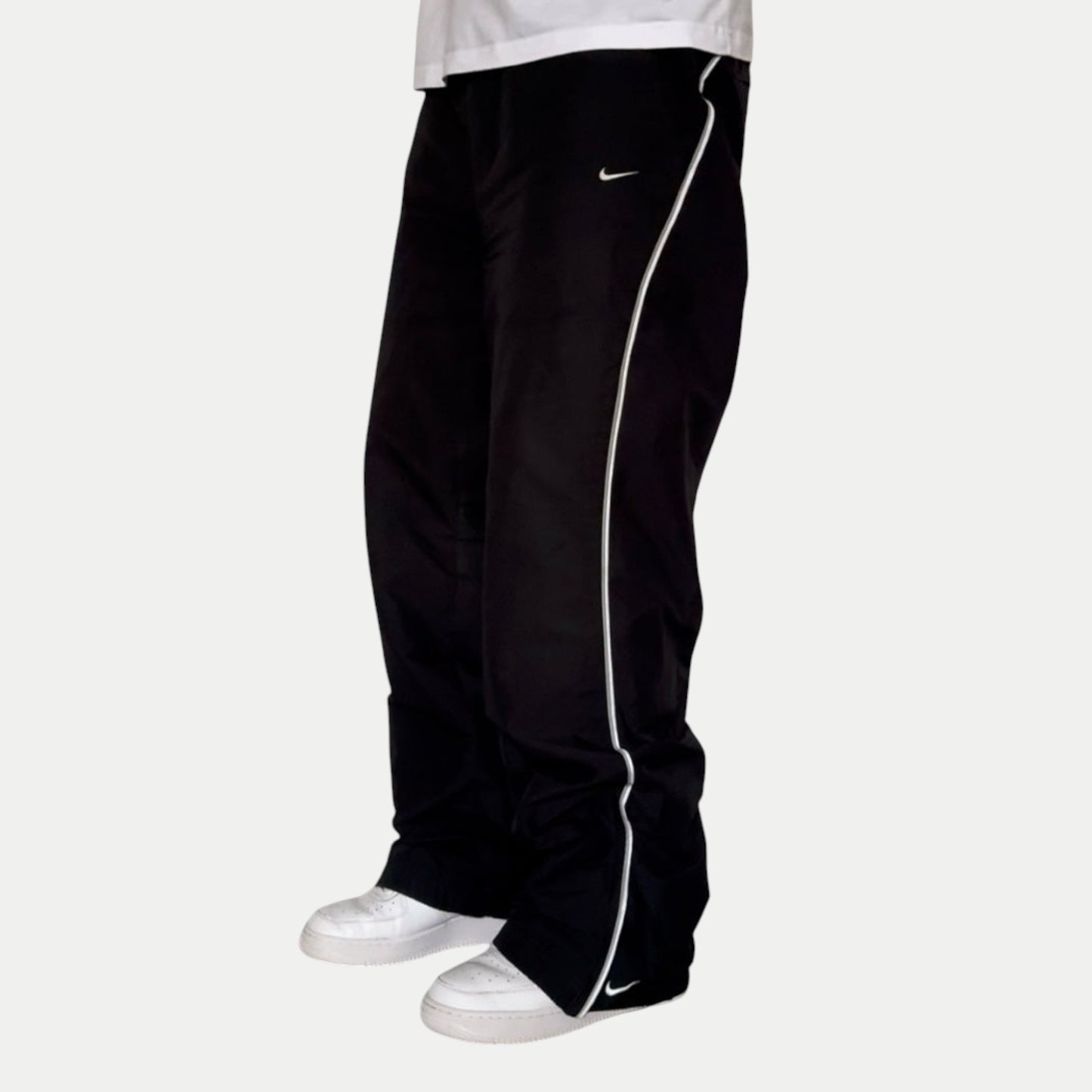 RARE 2000s Nike Trackpants Black *PREMIUM* - (L)