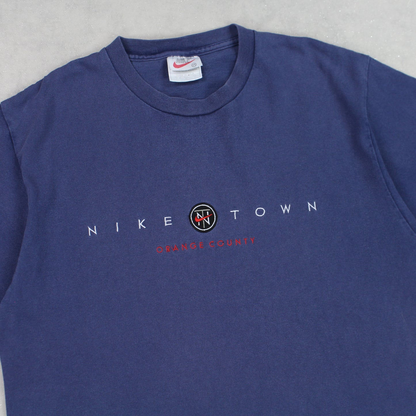 RARE Vintage 1990s Nike Town T-Shirt Navy - (M)