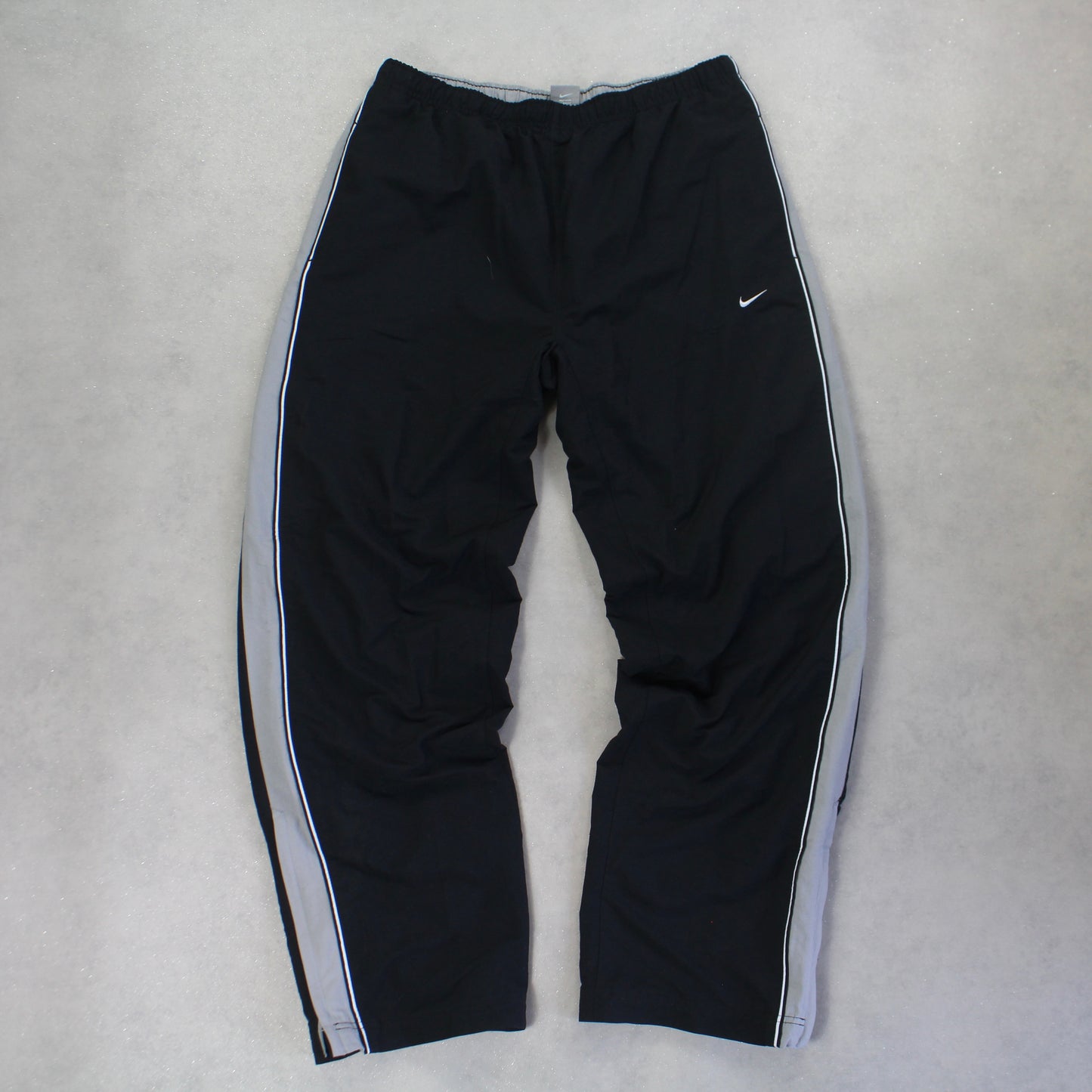 RARE 2000s Nike Trackpants Black - (L)