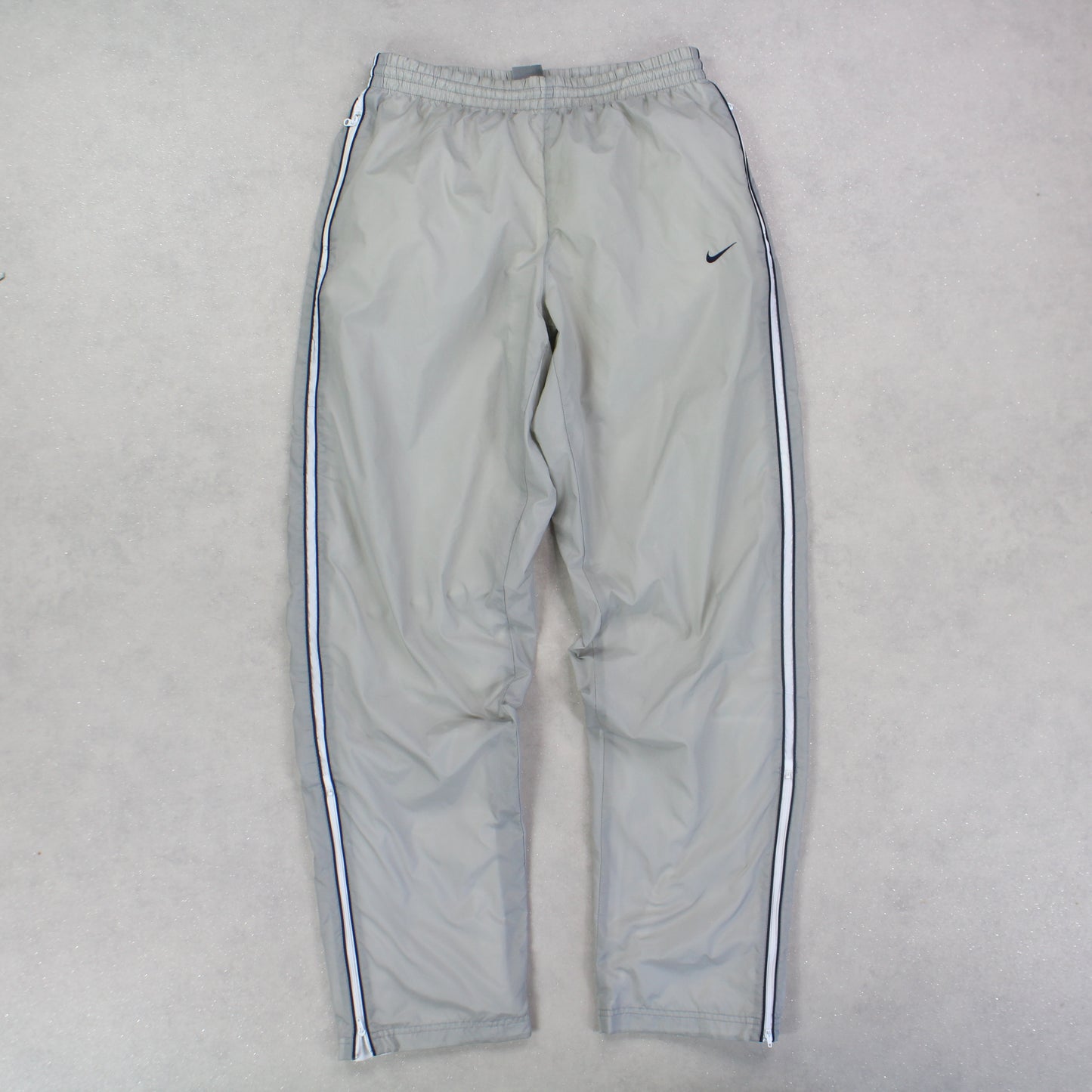 SUPER RARE 00s Nike Trackpants Grey - (S)