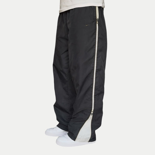 RARE 2000s Baggy Nike Trackpants Black - (L)