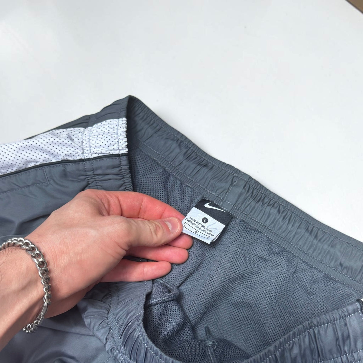 2000s Nike Trackpants Grey - (L)