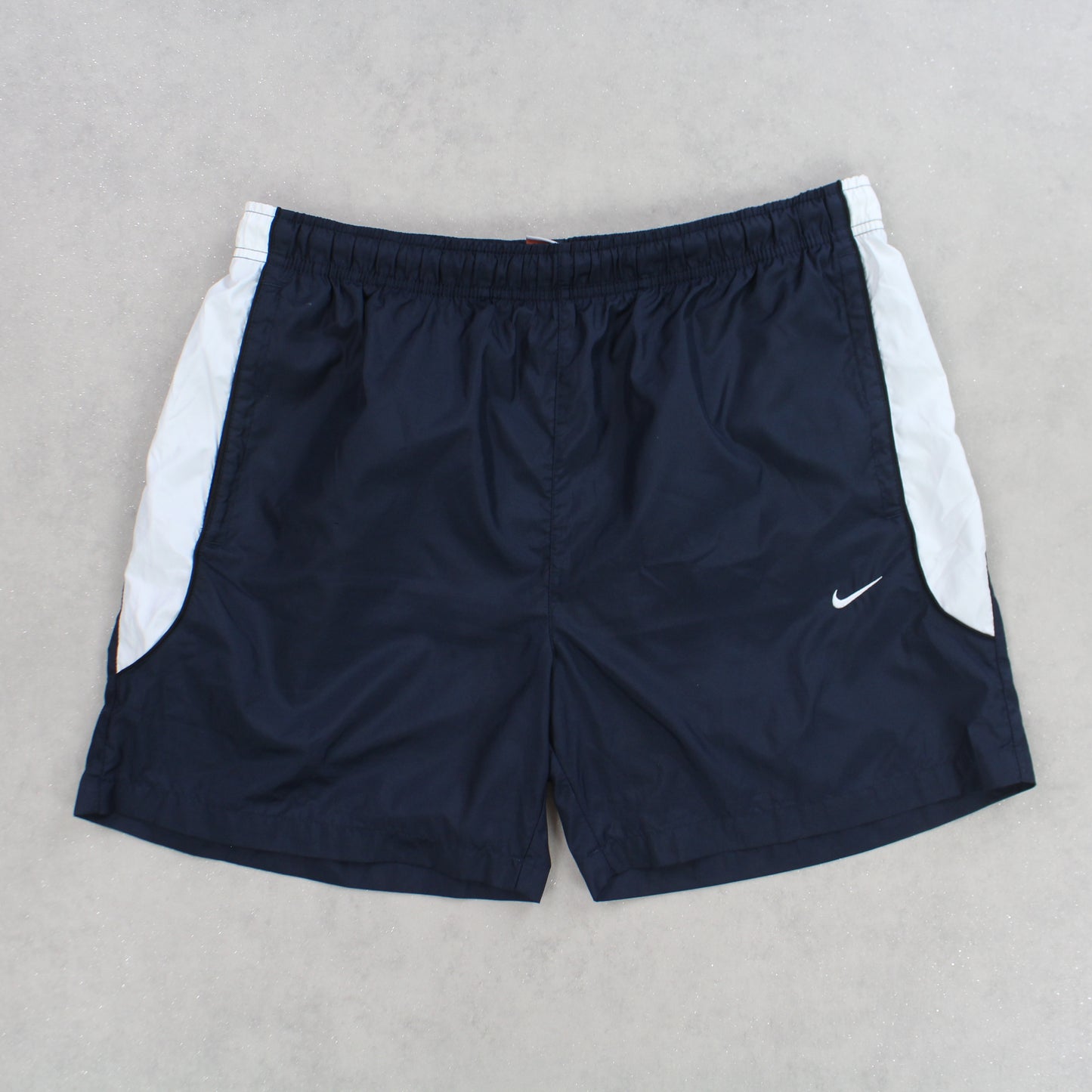 SELTENE Nike Trainingsshorts aus den 00ern, Marineblau – (M)