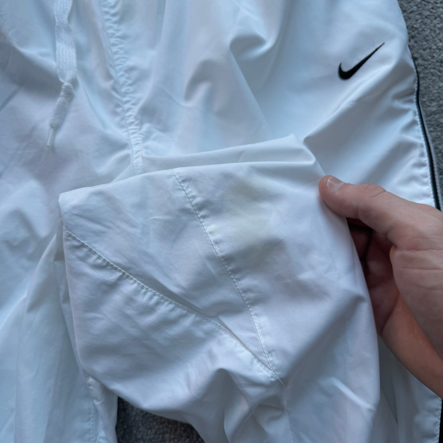 SUPER RARE 2000s Nike Trackpants White - (M)
