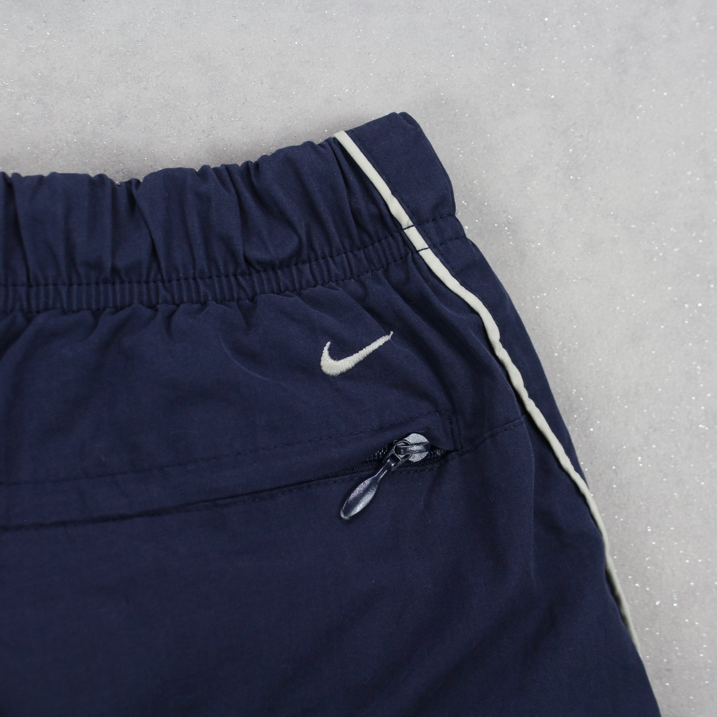 RARE Vintage 1990s Nike Trackpants Navy - (L)