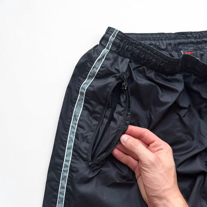 SUPER RARE 1990s Nike Trackpants Black - (L)