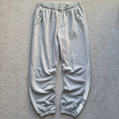 SUPER RARE 2000s Nike Joggers Grey - (M)