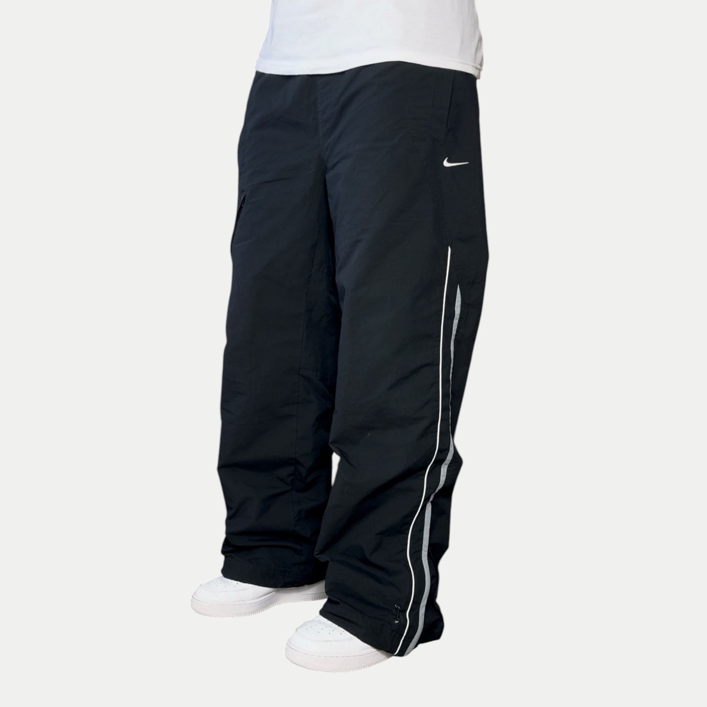 RARE 2000s Baggy Nike Trackpants Black - (L)