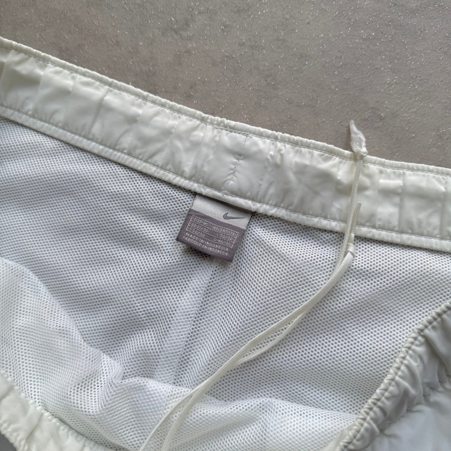 RARE 2000s Nike Trackpants White - (L)