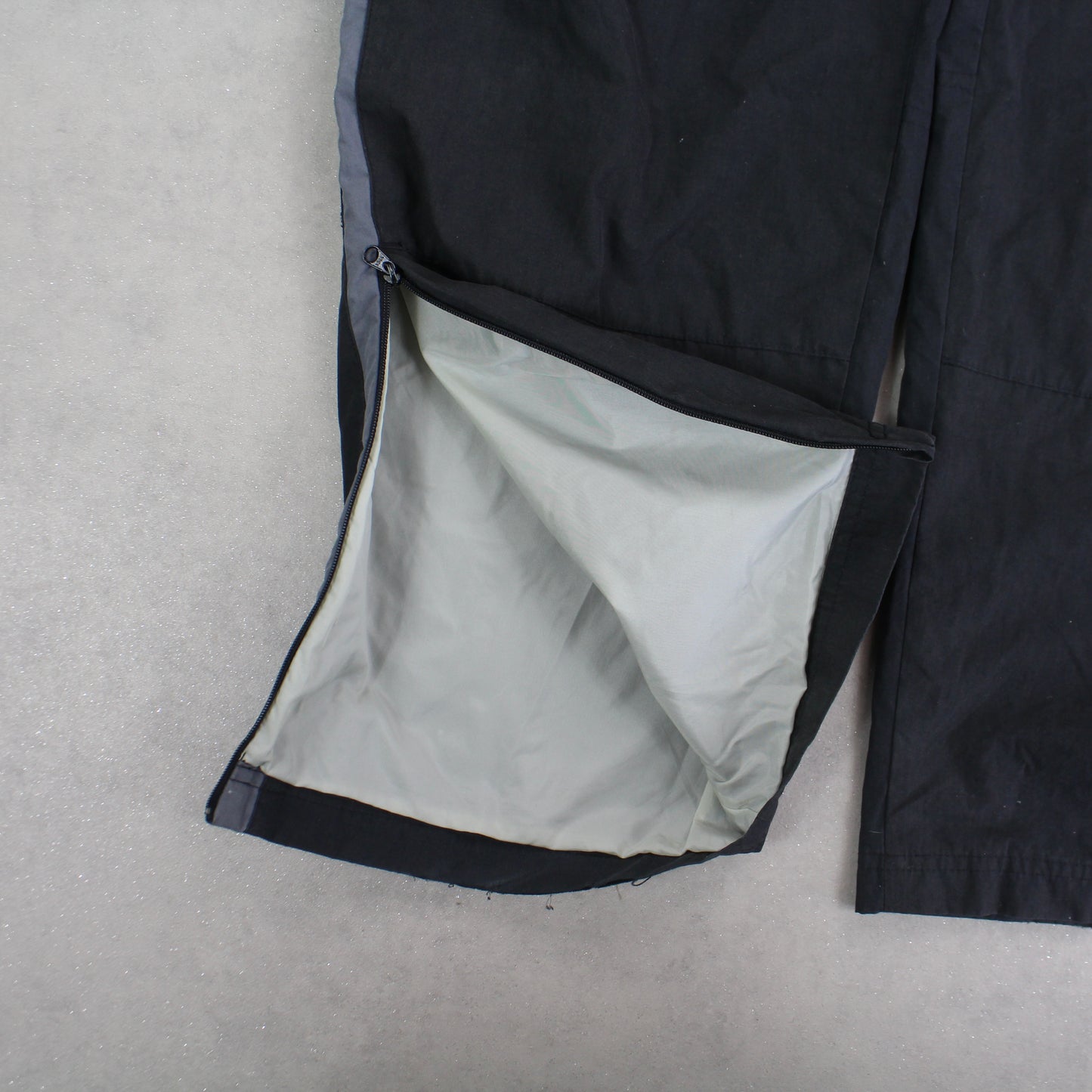 RARE 00s Nike Trackpants Black - (S)