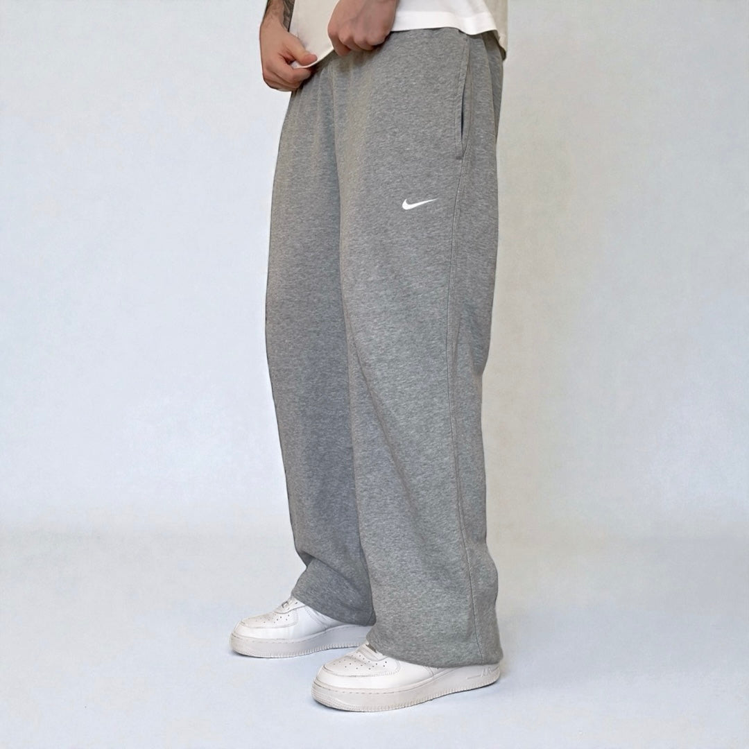 RARE 2000s Nike Joggers Grey - (M)