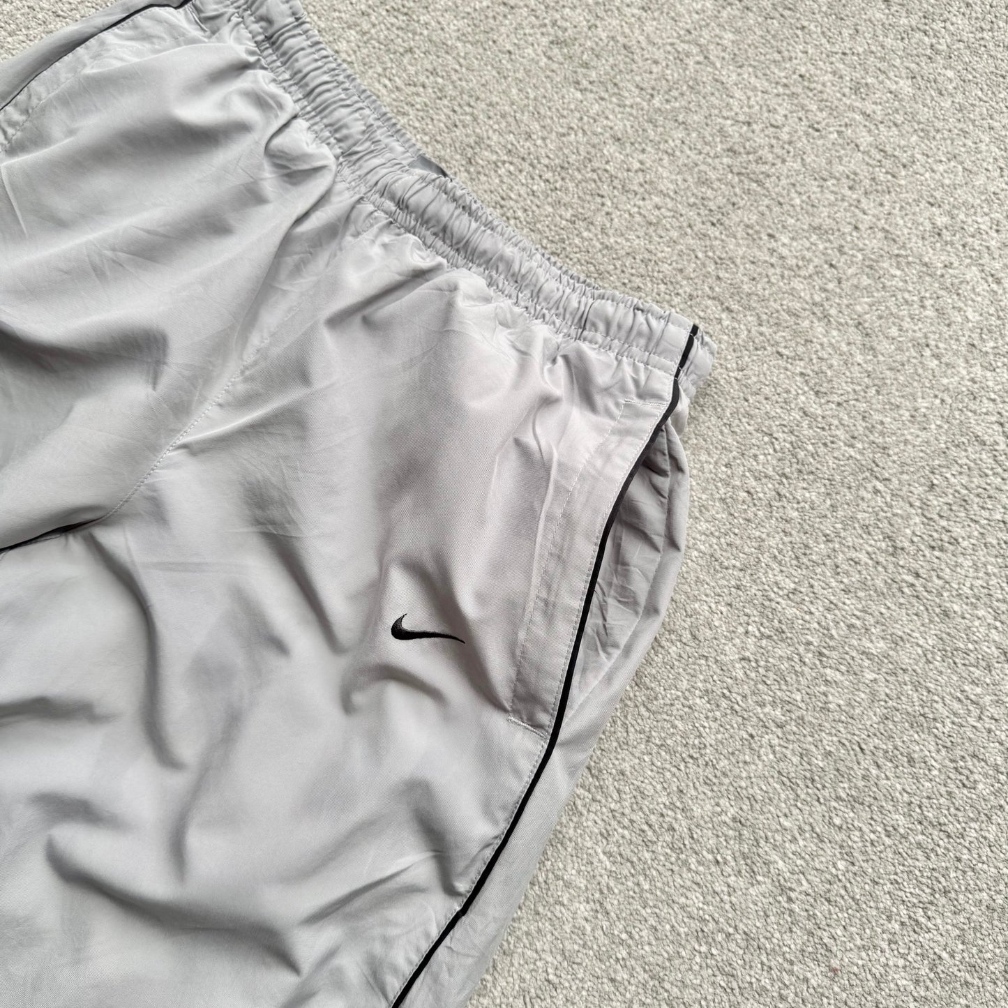 RARE 2000s Baggy Nike Trackpants Grey - (S)
