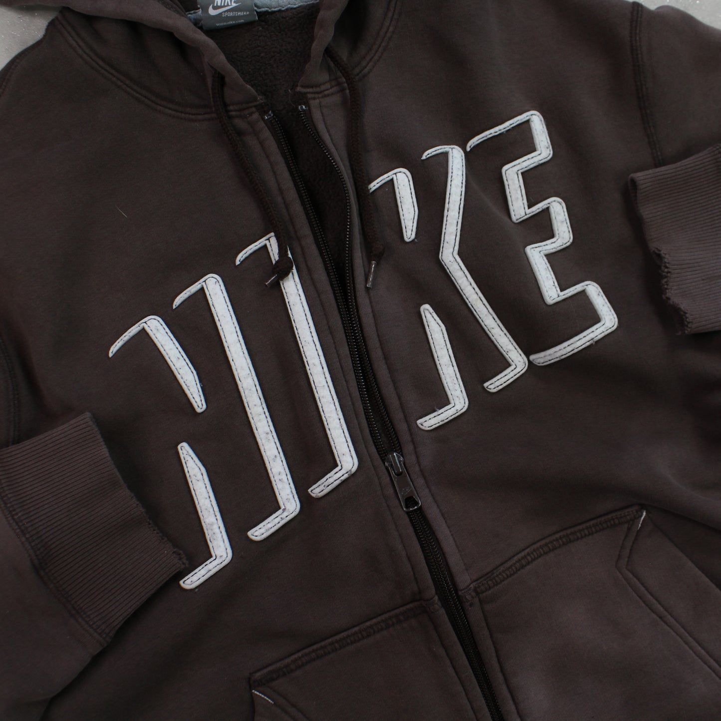 VERY RARE 00s Nike Zip Up Hoodie Brown - (M)