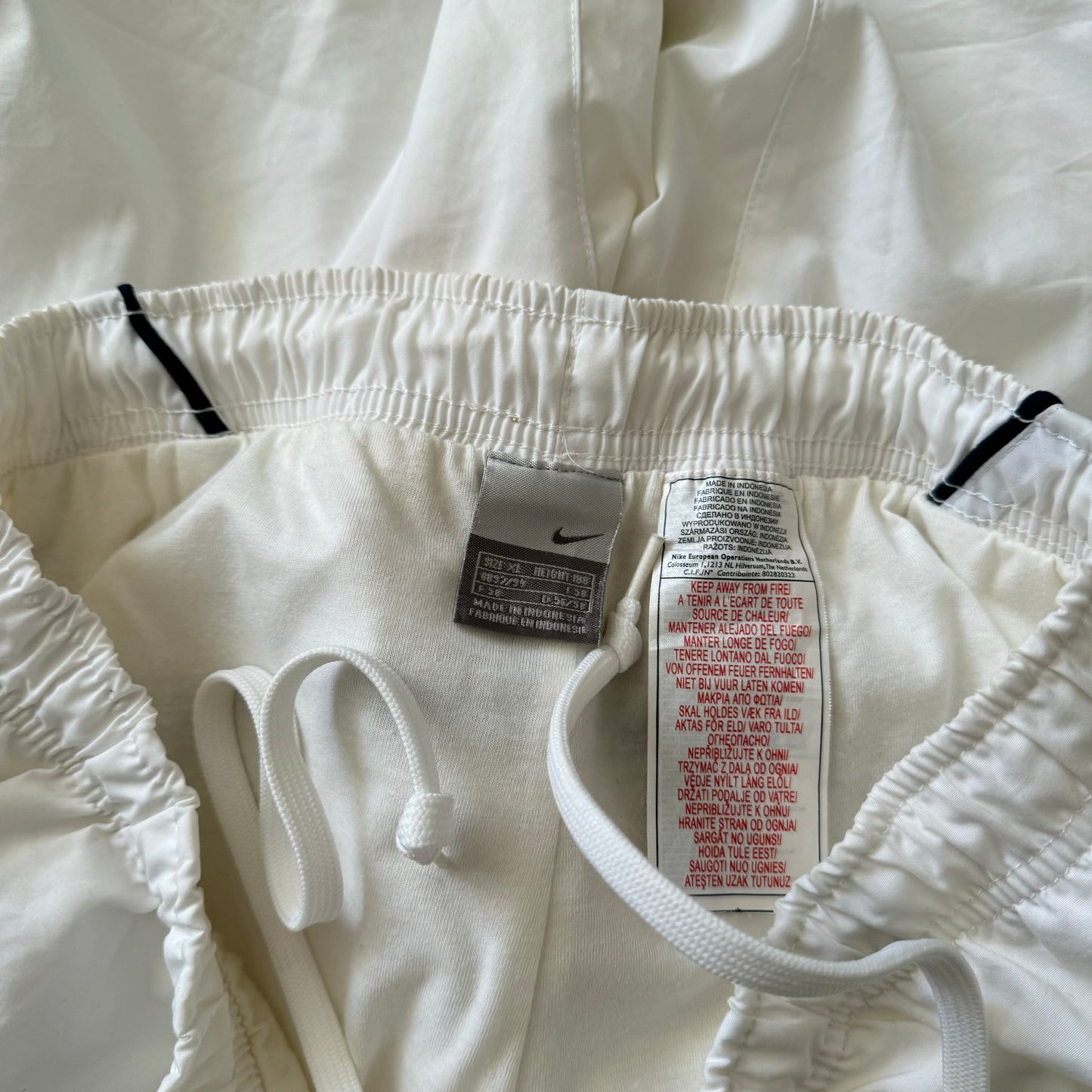 RARE 2000s Nike Trackpants White - (L)