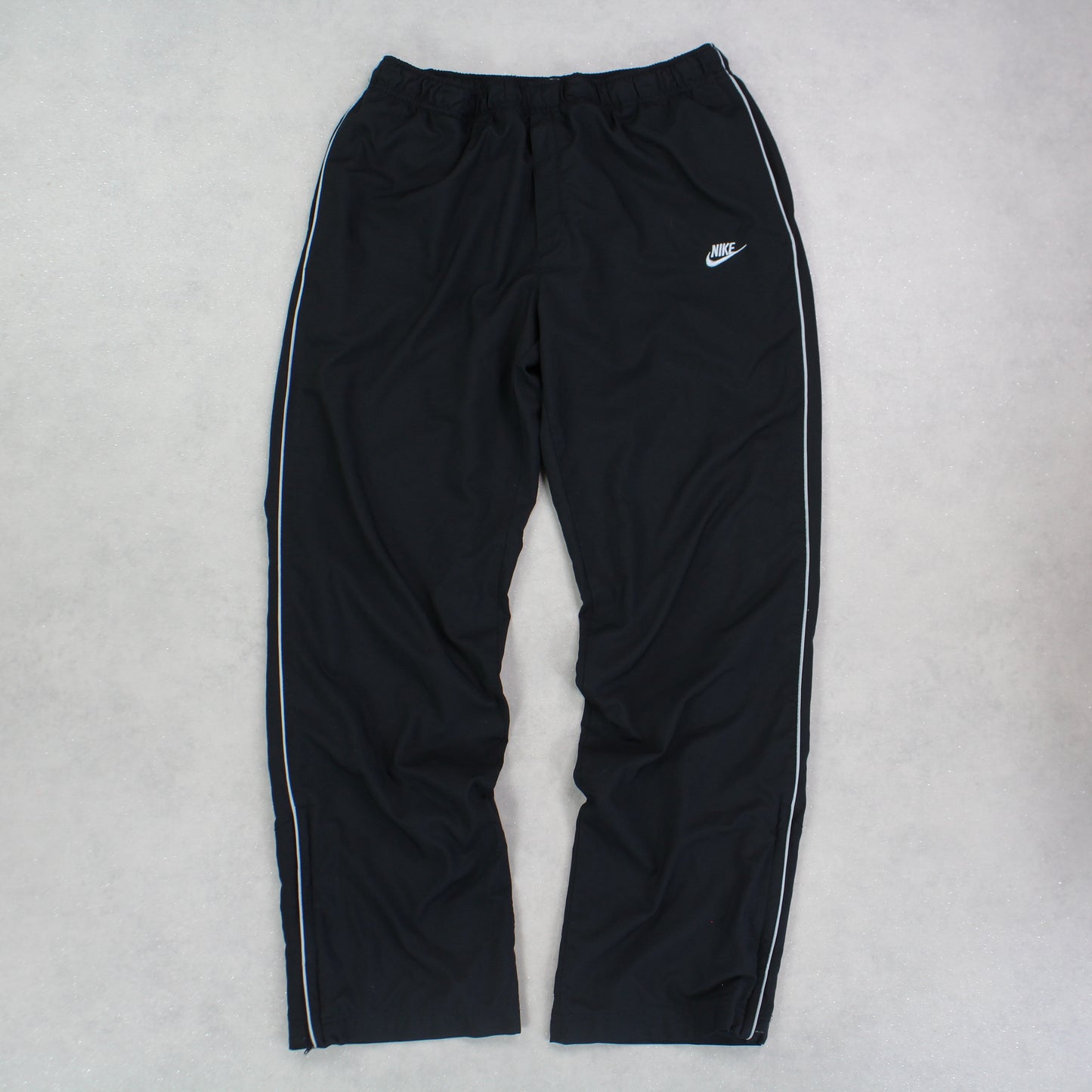 RARE 2000s Baggy Nike Trackpants Black - (L)