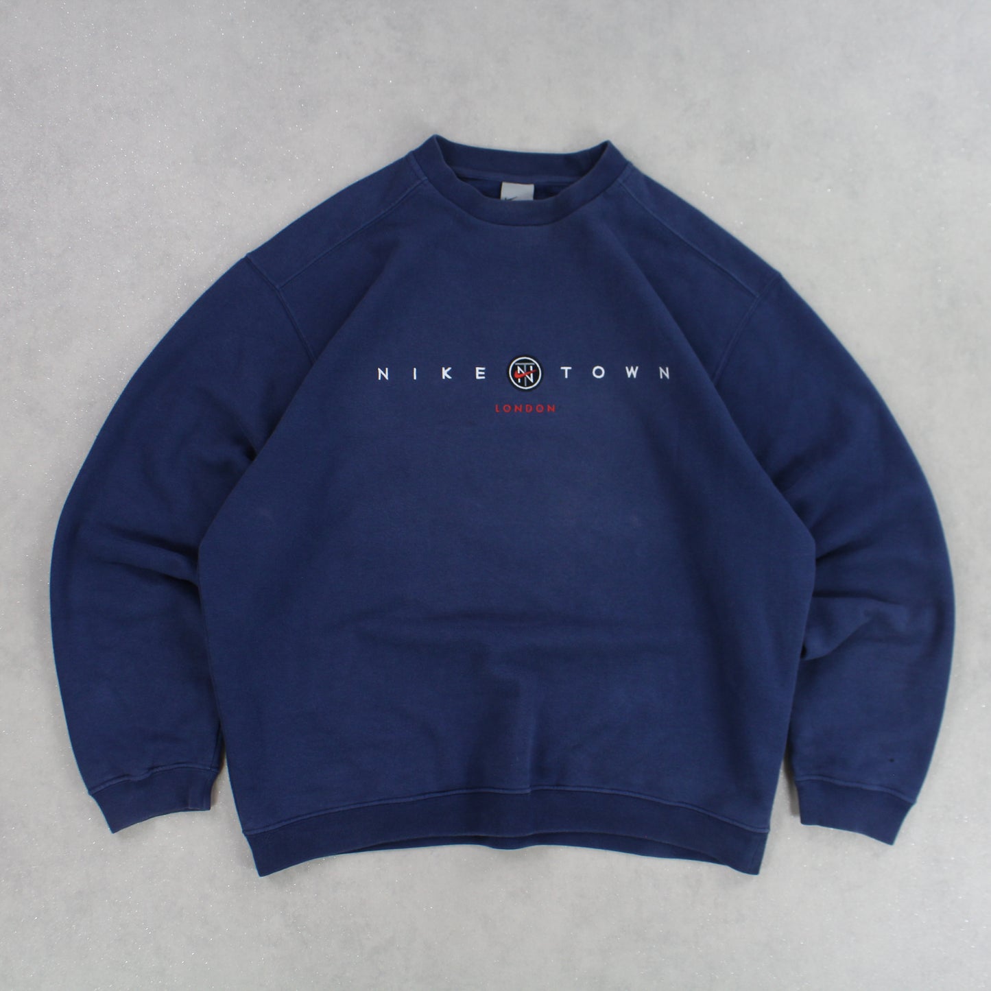 SUPER RARE 2000s Nike Town Sweatshirt Navy - (L)