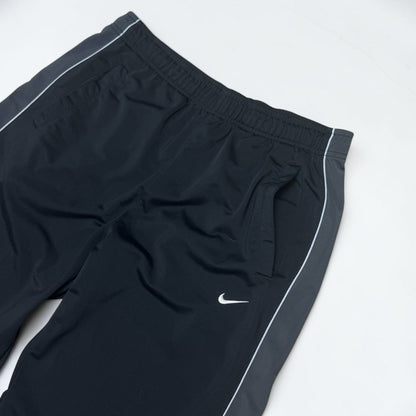 RARE 2000s Baggy Nike Trackpants Black - (L)
