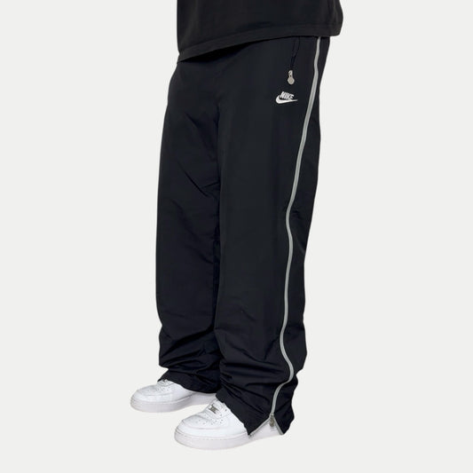 RARE 2000s Baggy Nike Trackpants Black - (M)