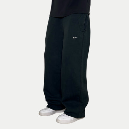 RARE 2000s Baggy Nike Joggers Black - (XL)