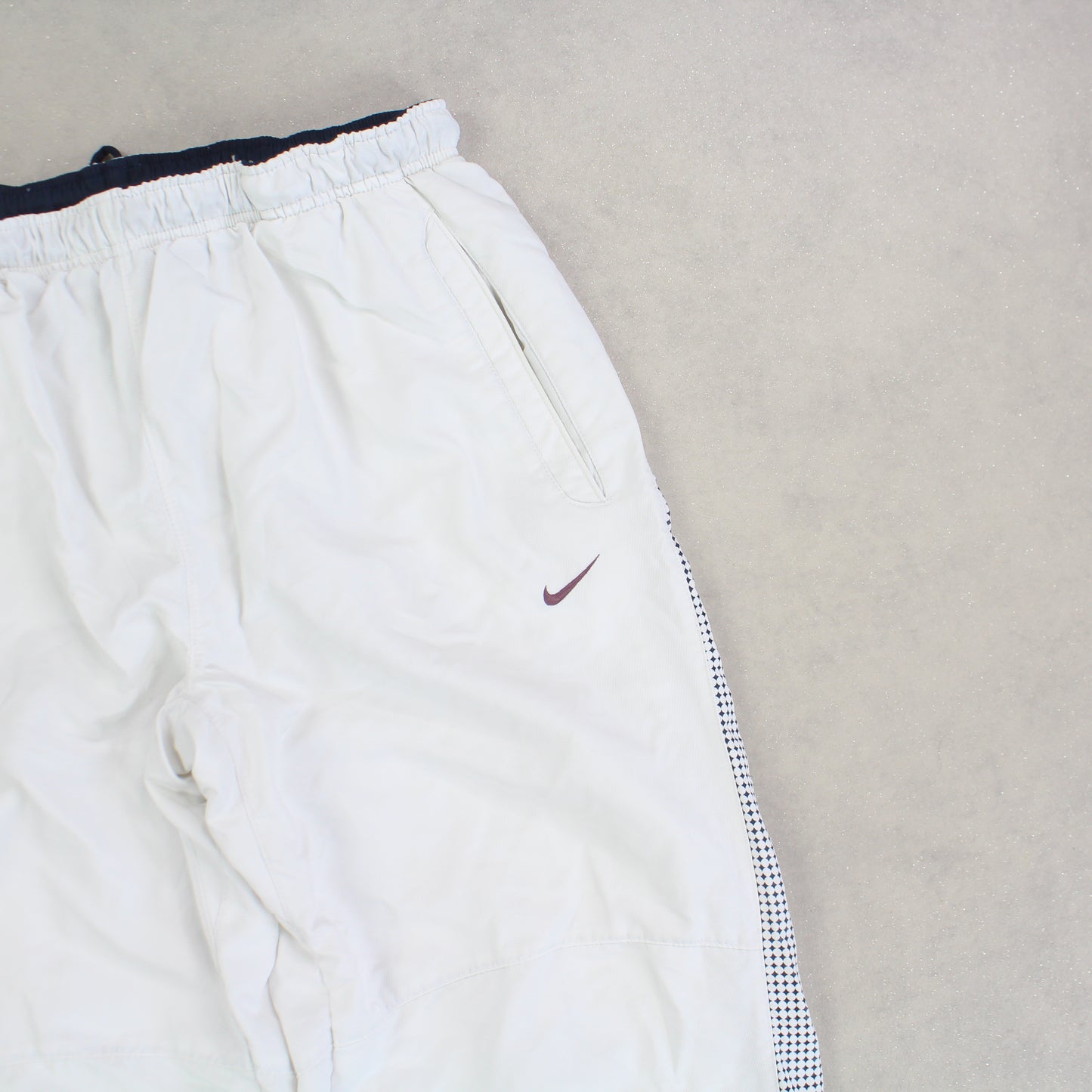 SUPER RARE 00s Nike Trackpants White - (M)