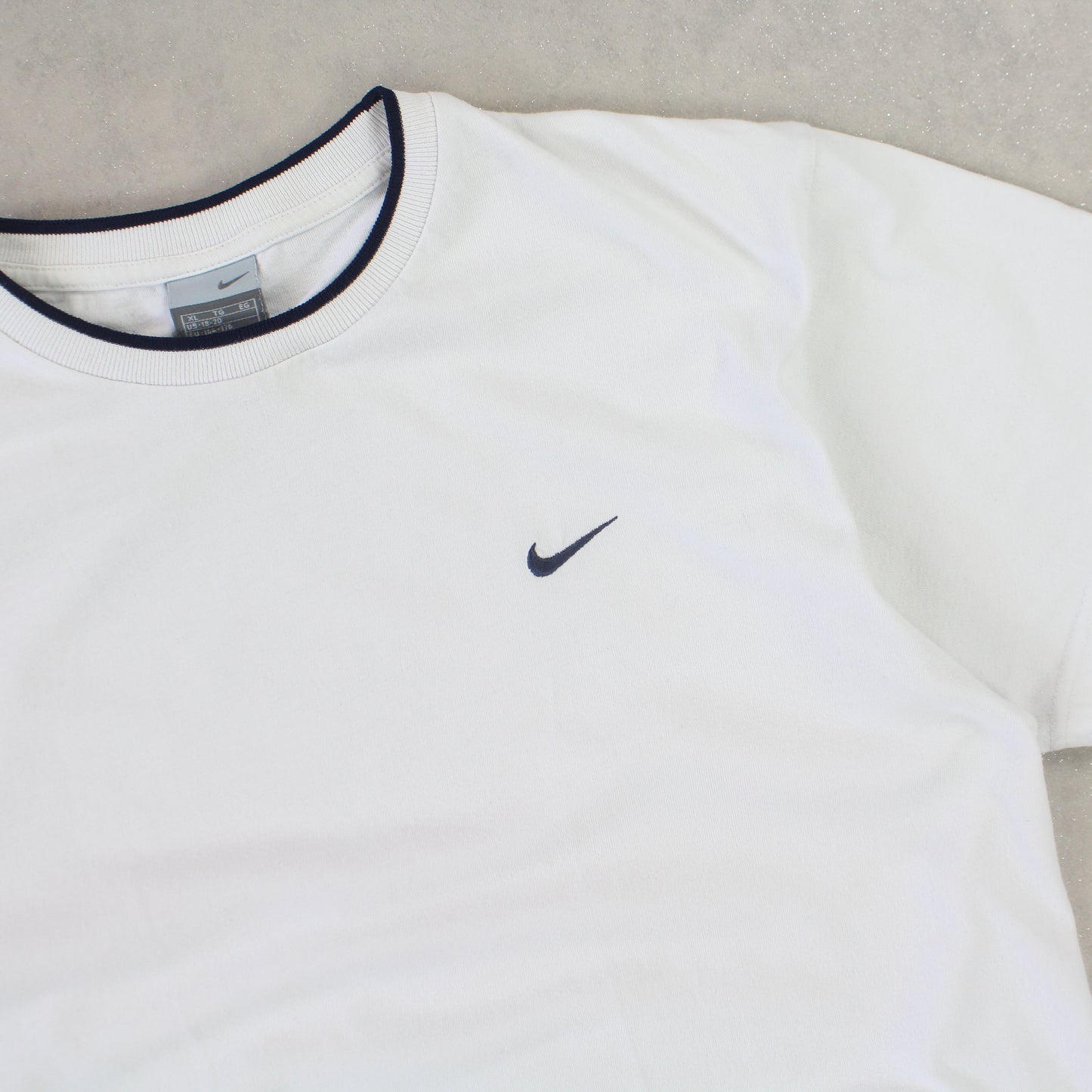 RARE 00s Nike T-Shirt White - (XS)