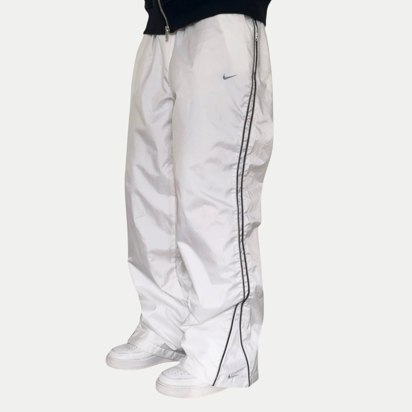 SUPER RARE 2000s Baggy Nike Trackpants White *PREMIUM* - (XL)
