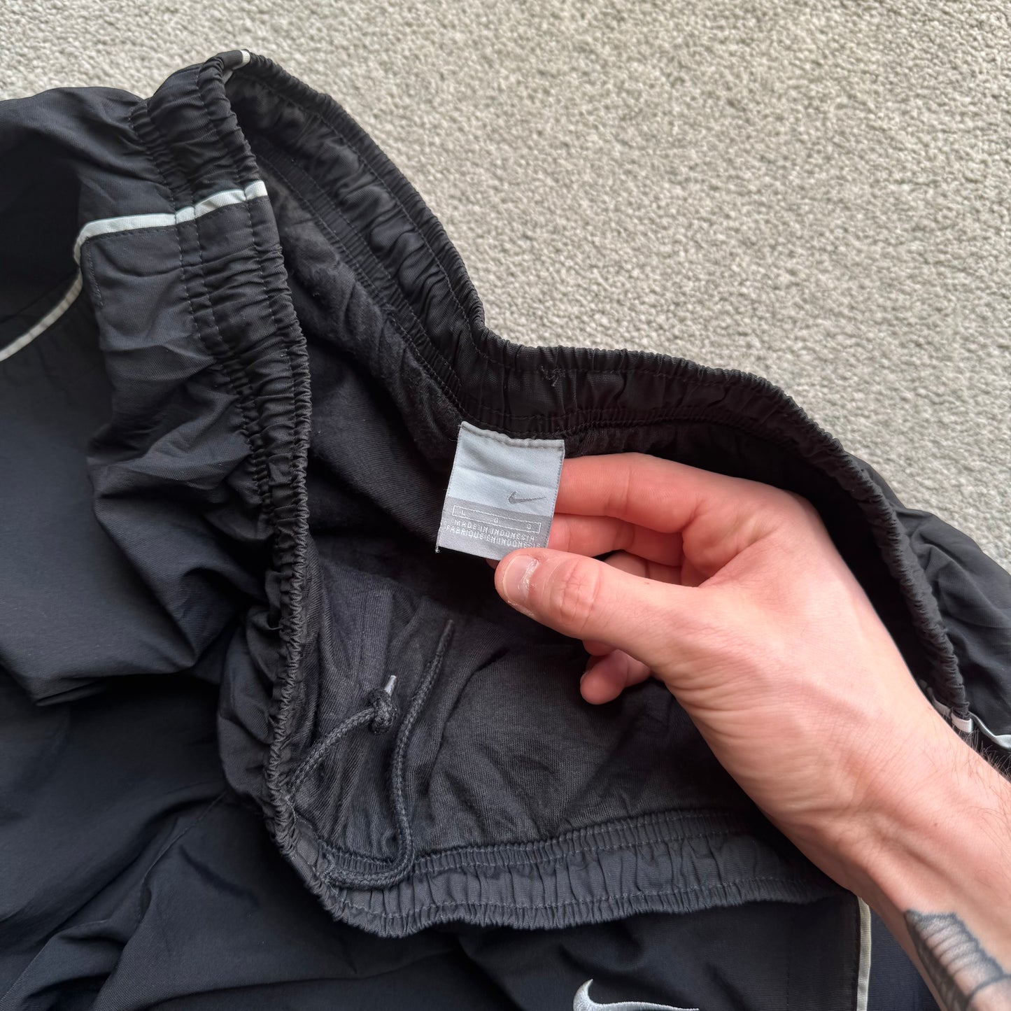 RARE 2000s Nike Trackpants Black - (L)