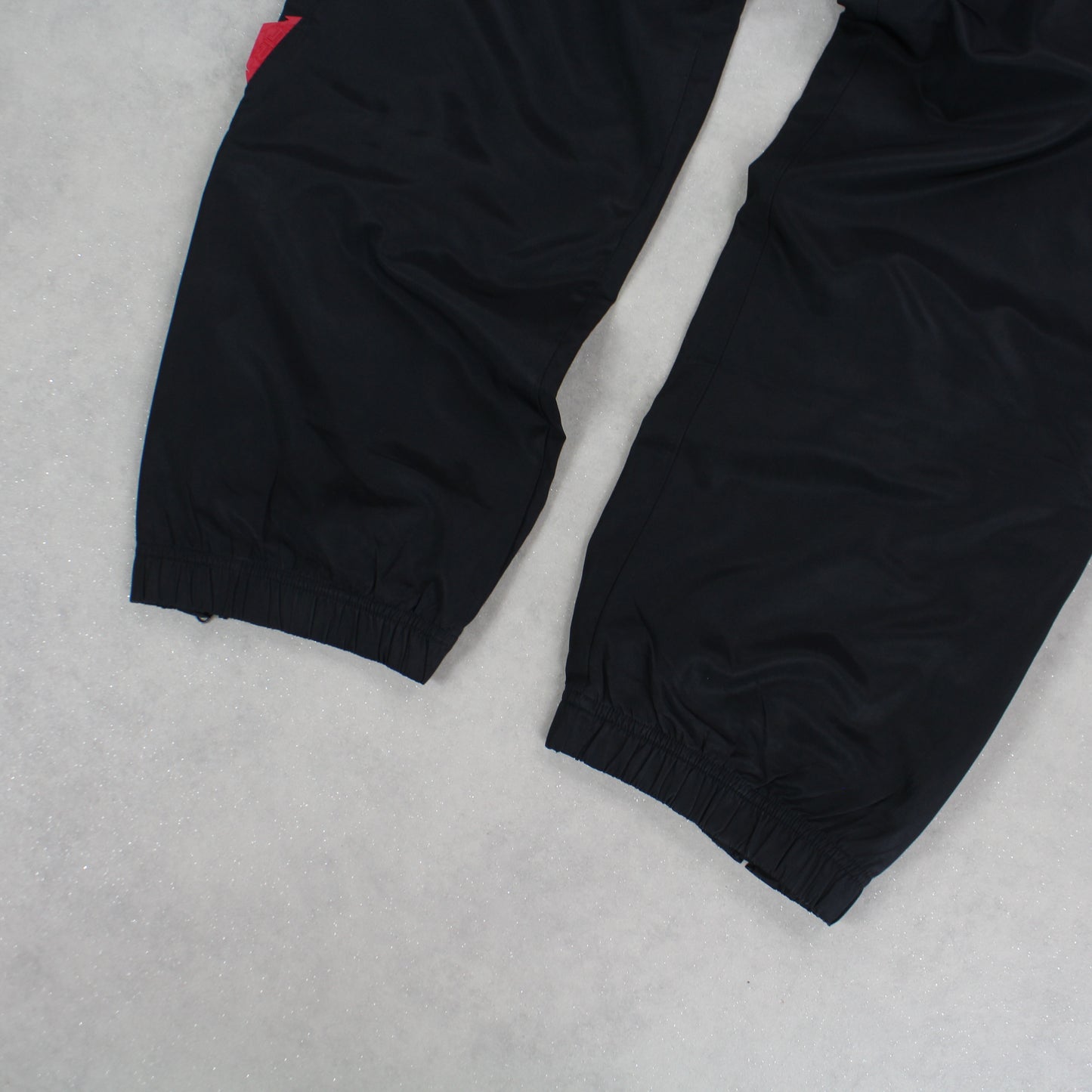RARE 2000s Nike Air Trackpants Black - (S)