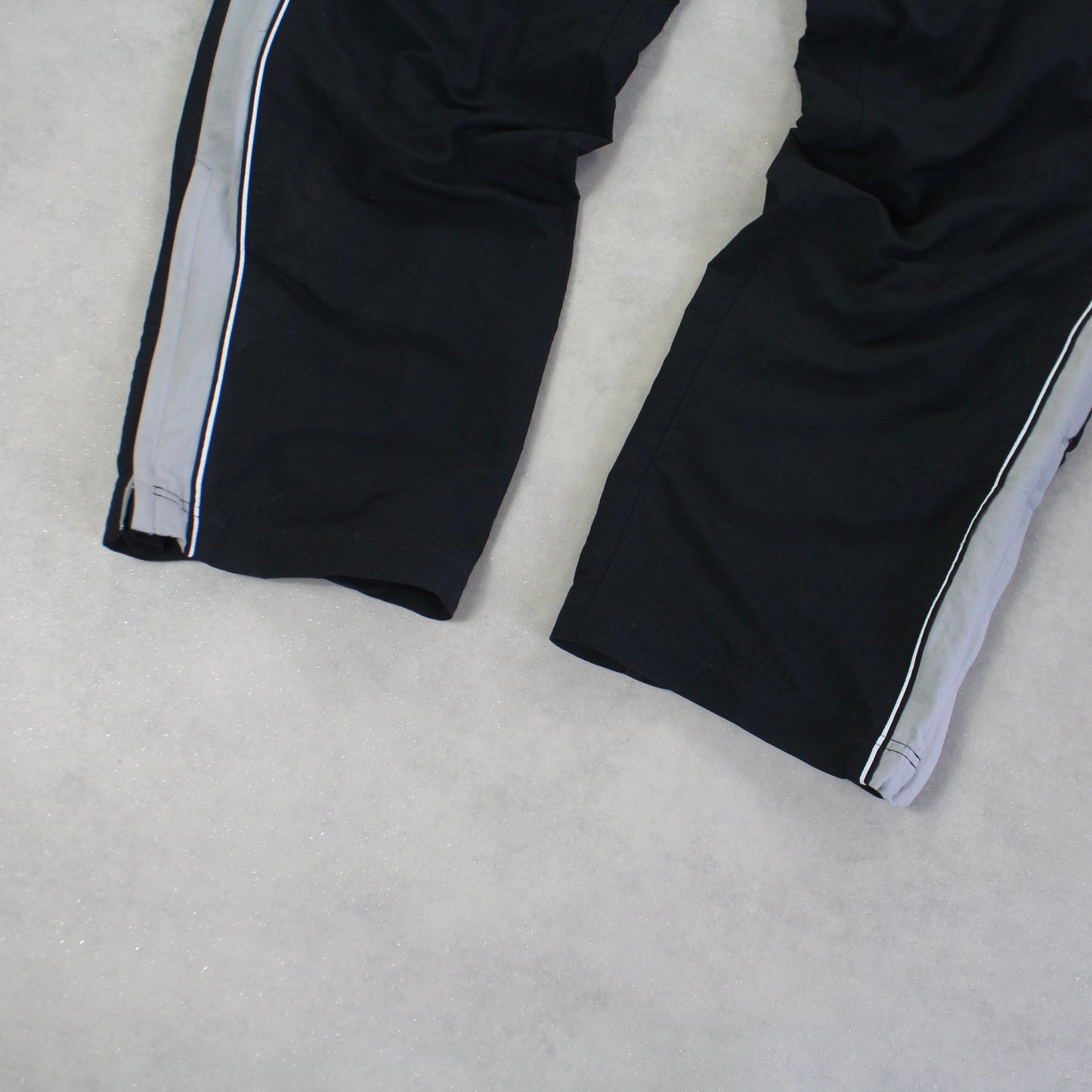 RARE 2000s Nike Trackpants Black - (L)