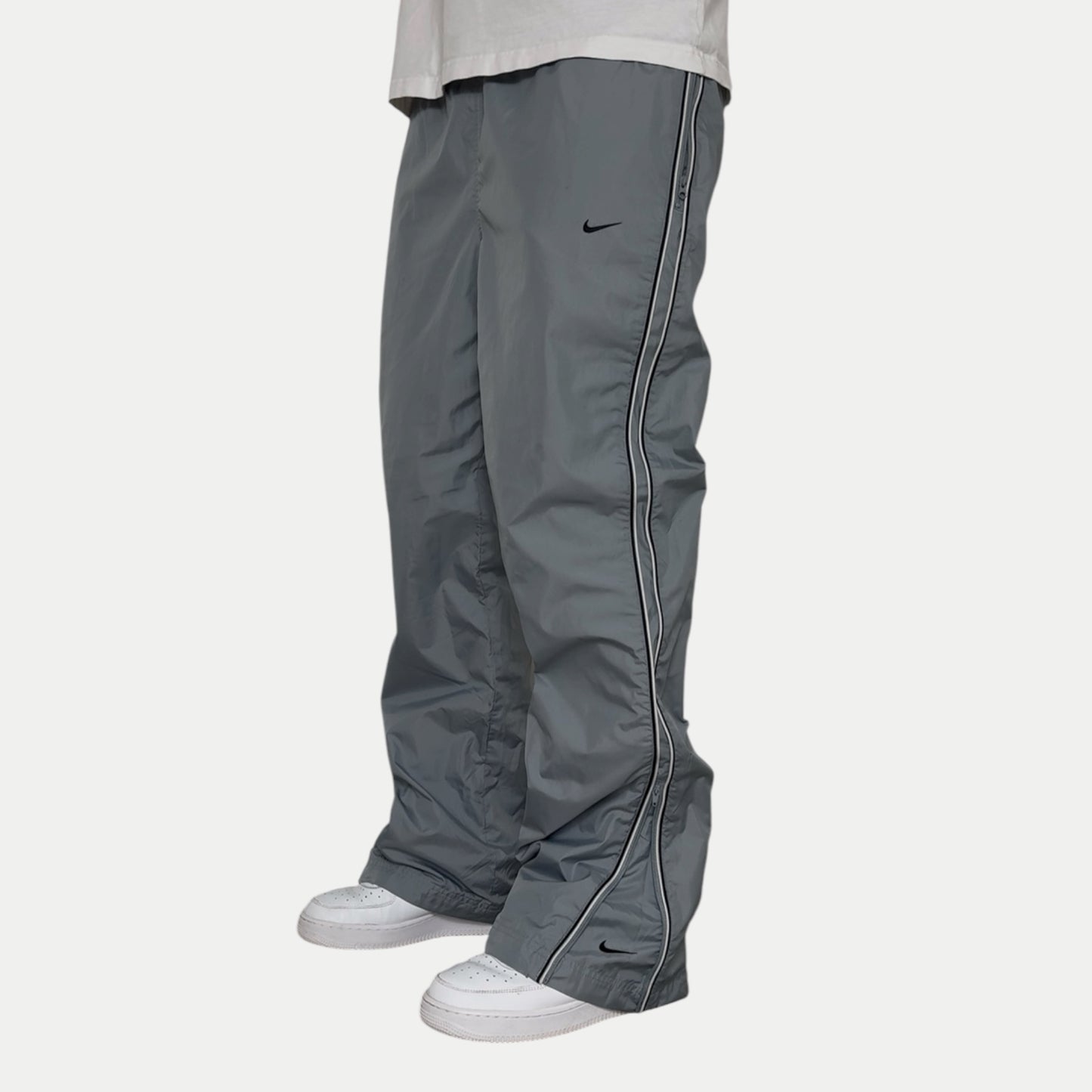 SUPER RARE 2000s Nike Trackpants Grey *PREMIUM* - (L)