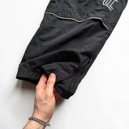 SUPER RARE 2000s Nike Air Max Trackpants Black - (S)