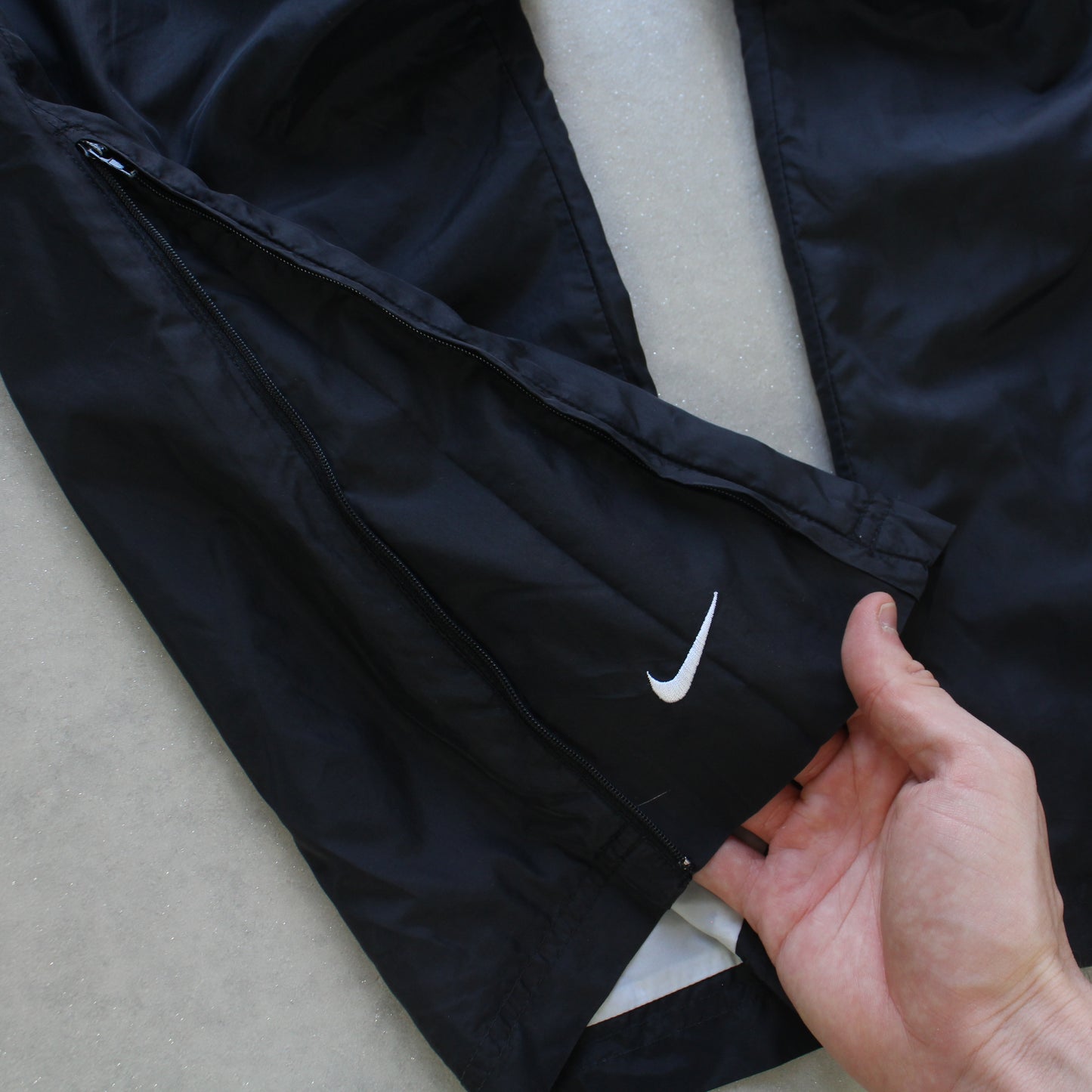 SUPER RARE 2000s Nike Trackpants Black - (M)