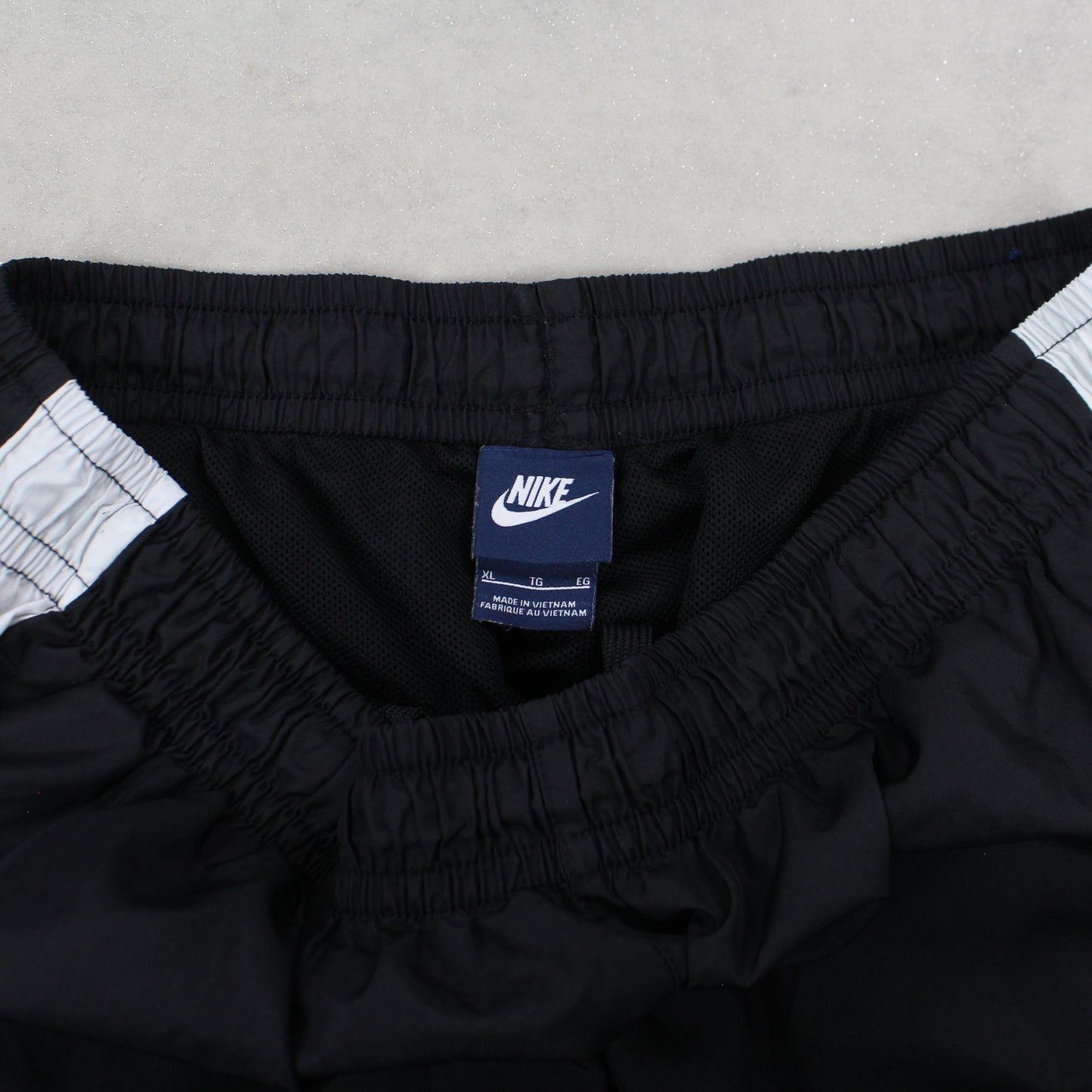 RARE Vintage 00s Nike Trackpants Black - (M)