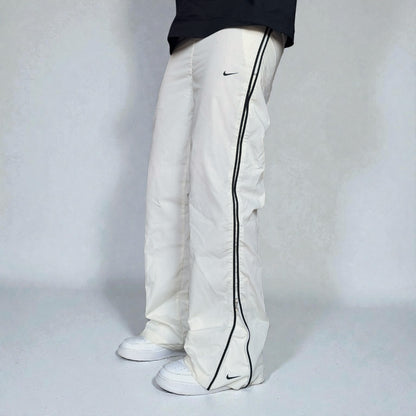 SUPER RARE 2000s Baggy Nike Trackpants - (M)