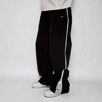 RARE 2000s Baggy Nike Trackpants Black - (L)