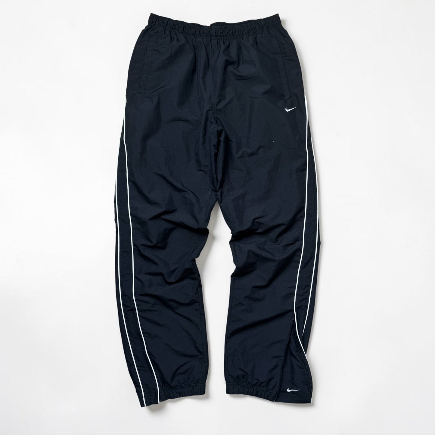 SUPER RARE 2000s Nike Trackpants Black *PREMIUM* - (M)