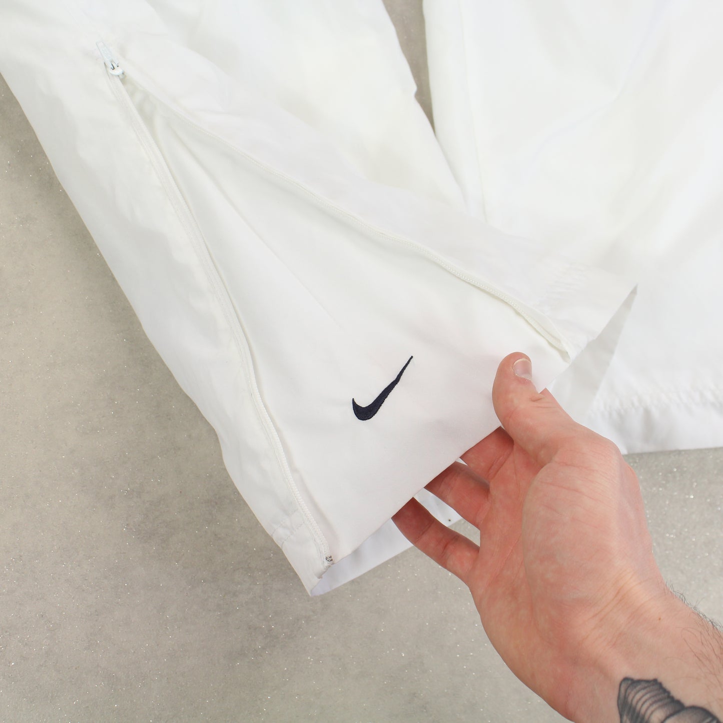 SUPER RARE 00s Nike Trackpants White - (L)