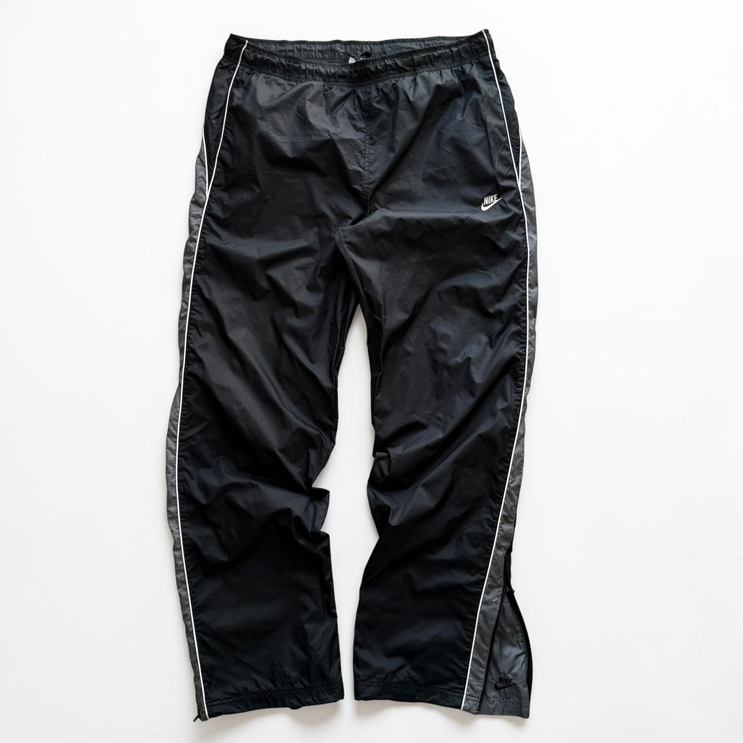 RARE 2000s Nike Baggy Trackpants Black - (L)