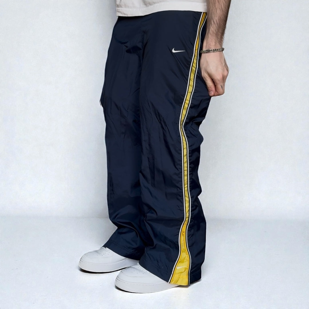 SUPER RARE 2000s Nike Trackpants Navy - (XS)