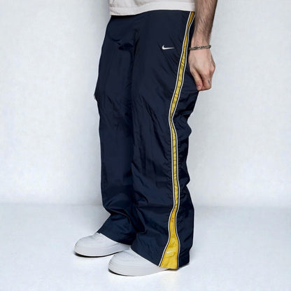 SUPER RARE 2000s Nike Trackpants Navy - (XS)