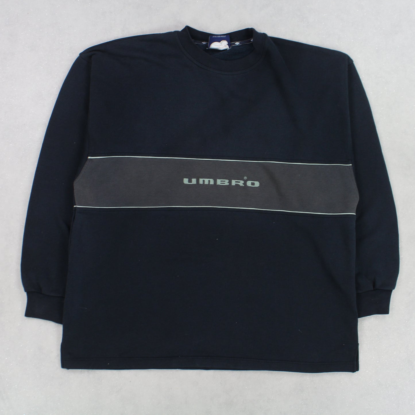 RARE Vintage 1990s Umbro Sweatshirt Black - (L)