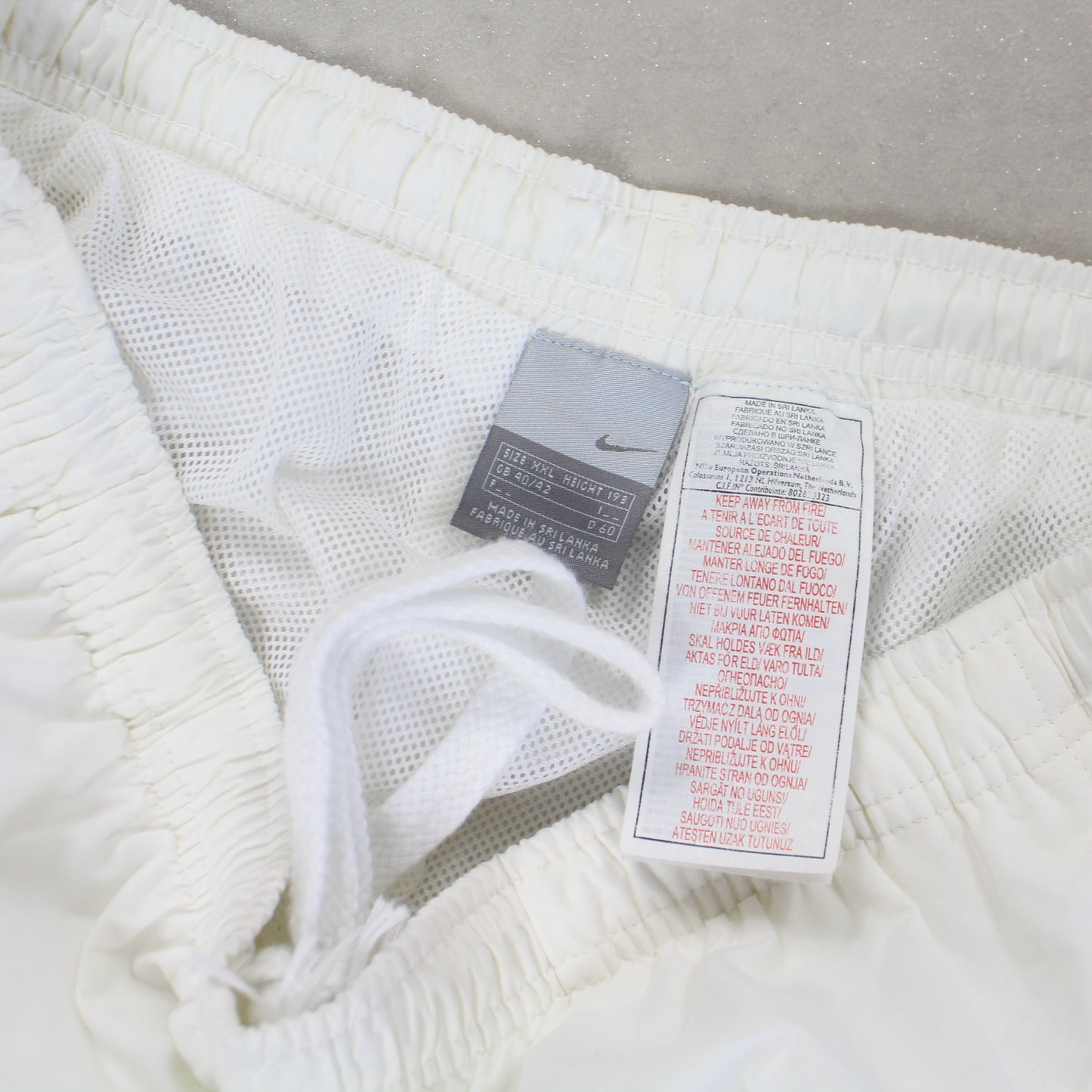 SUPER RARE 2000s Baggy Nike Trackpants White *PREMIUM* - (L)