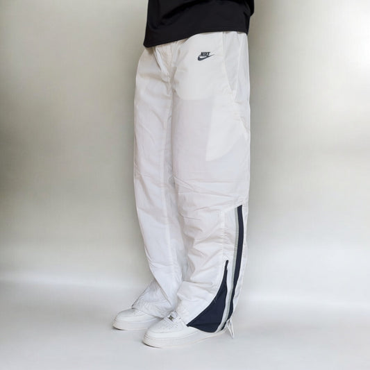 SUPER RARE 2000s Nike Trackpants BRAND NEW White - (L)