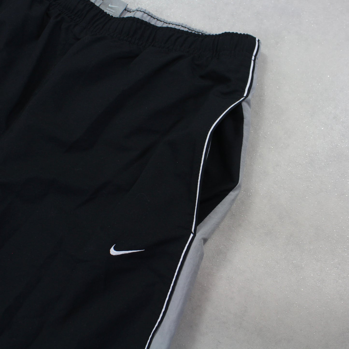 RARE 2000s Nike Trackpants Black - (L)