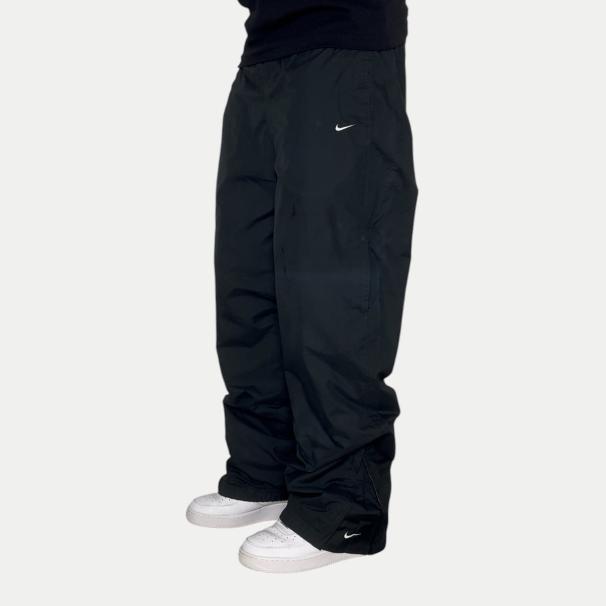 SUPER RARE 2000s Nike Trackpants Black - (L) | PREMIUM