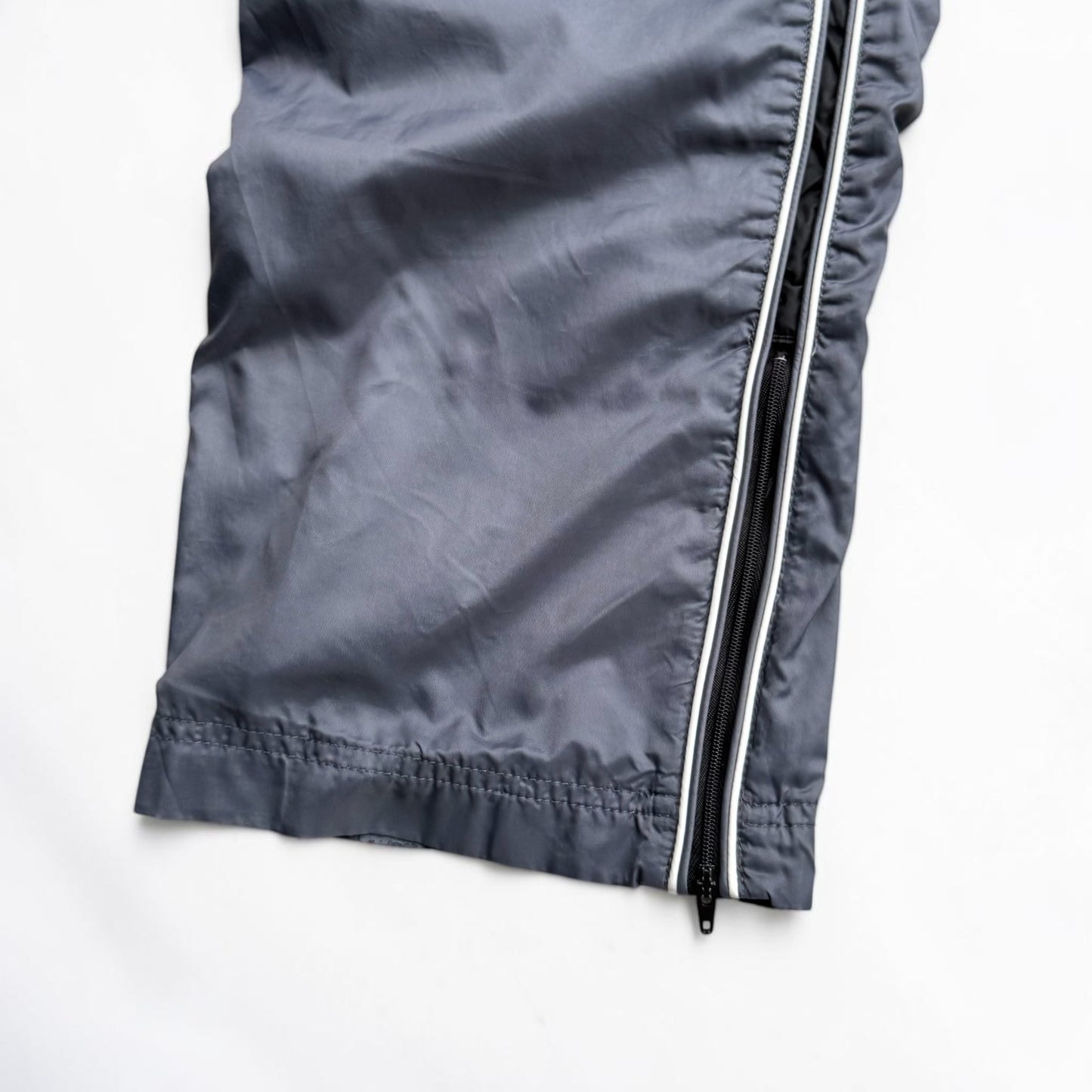 SUPER RARE 2000s Nike Trackpants Grey *PREMIUM* - (S)