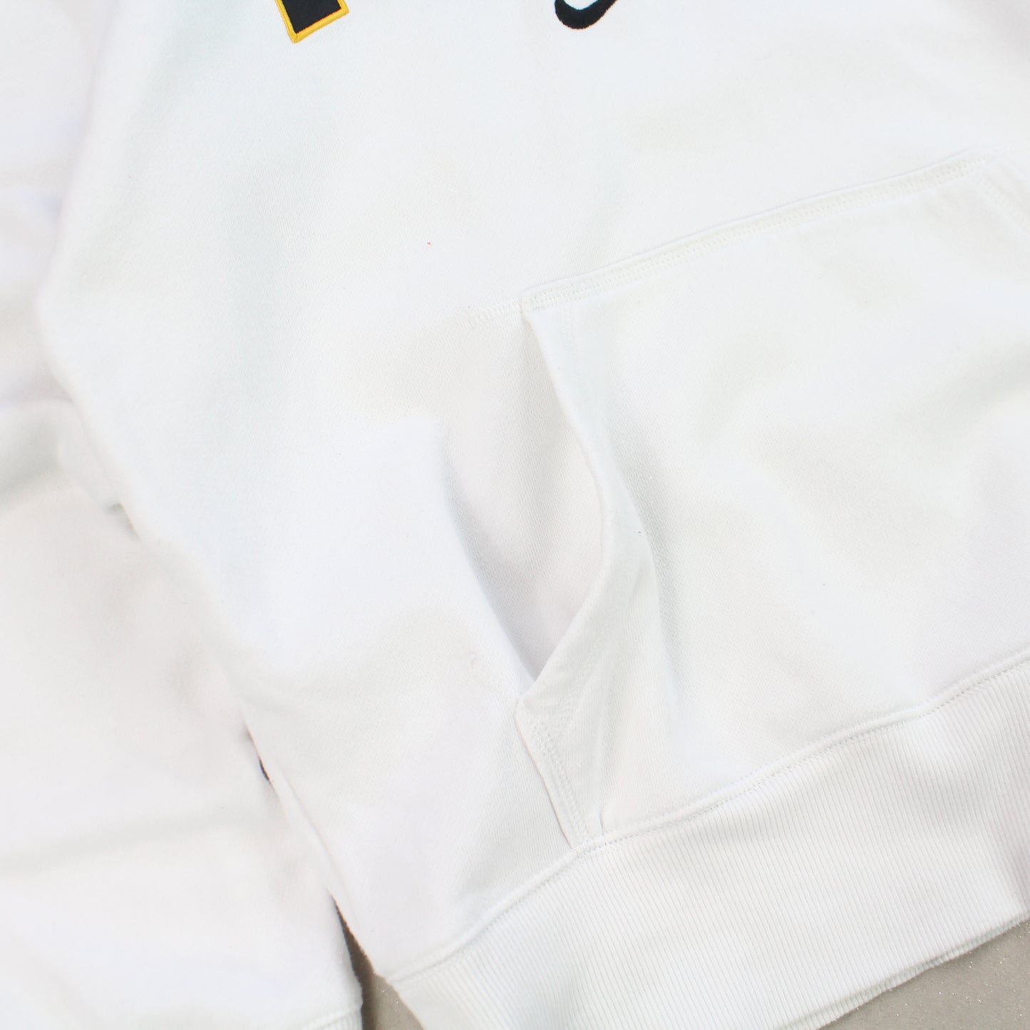 RARE 00s Nike ‘Iowa’ Hoodie White - (M)