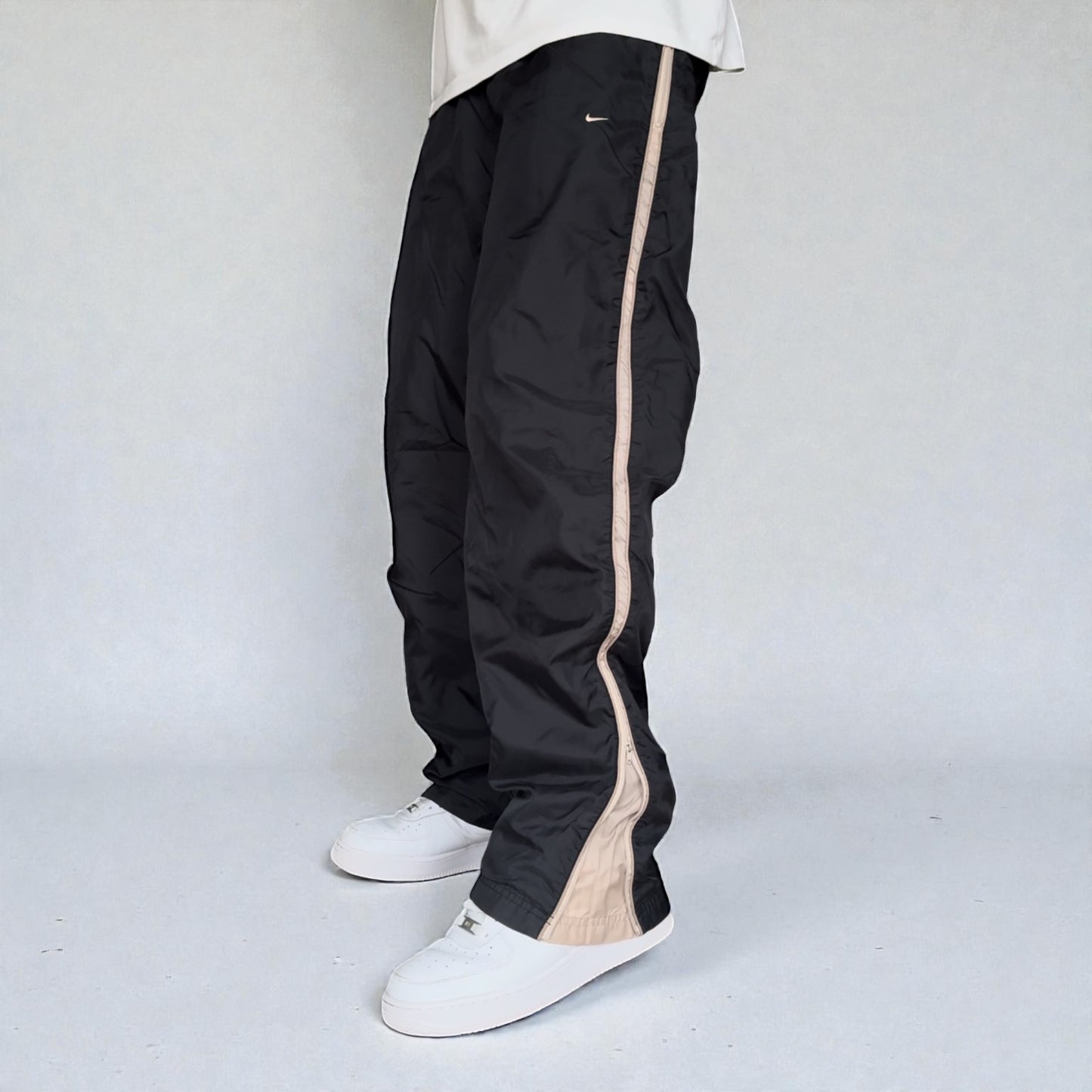 RARE 2000s Nike Trackpants Black - (M)