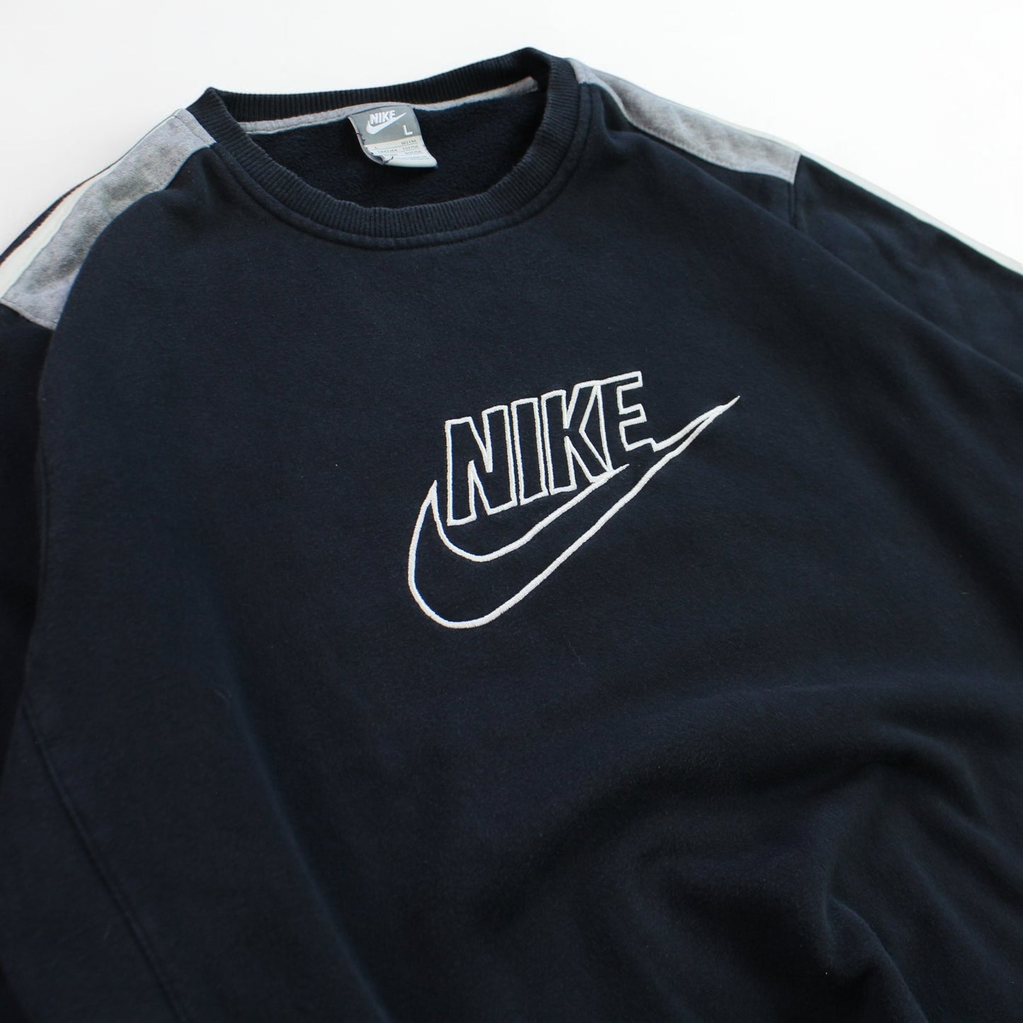 RARE 2000s Nike Sweatshirt Black - (L)